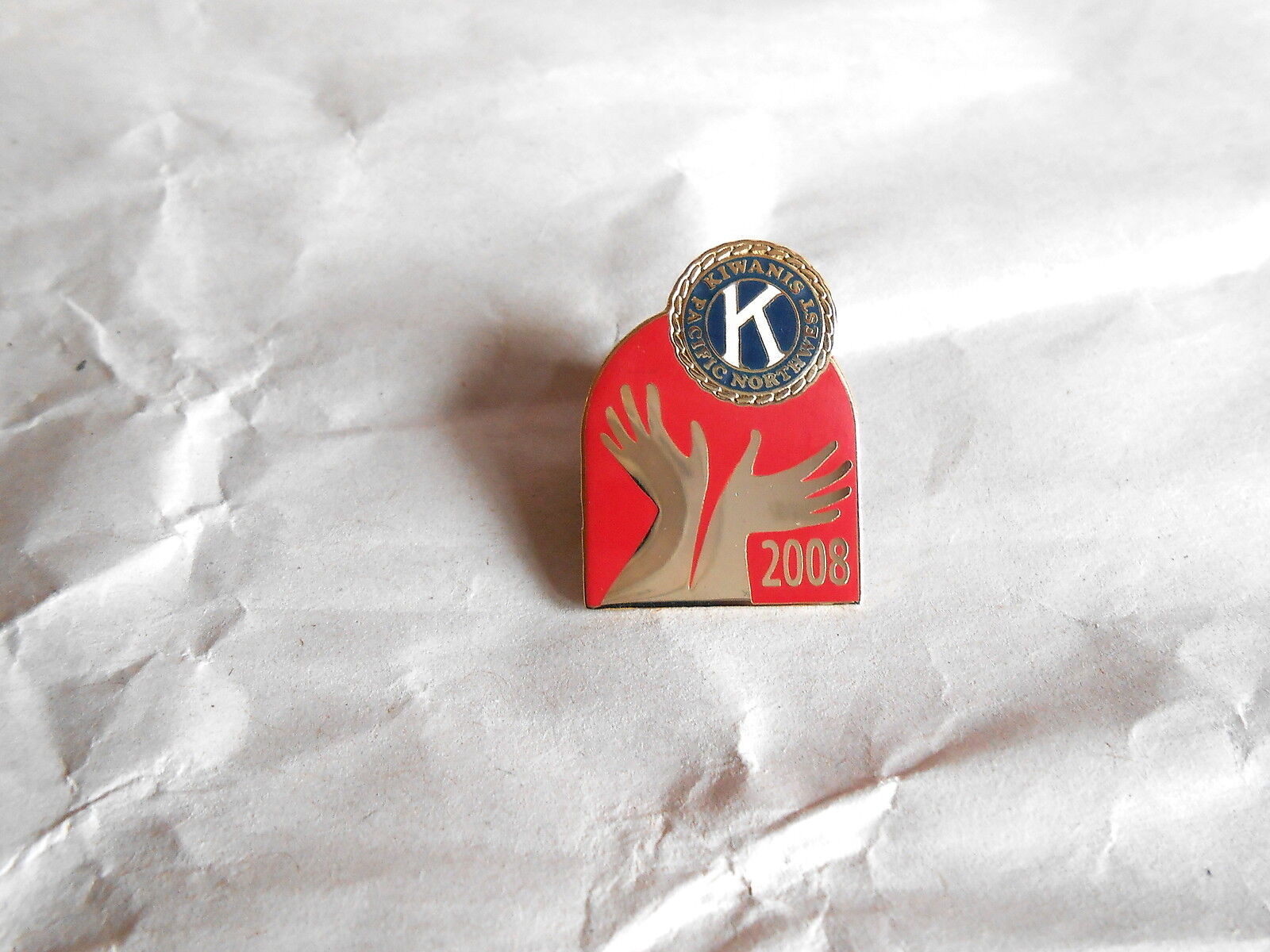 2008 Kiwanis International Club Hands Enamel Lapel Pin