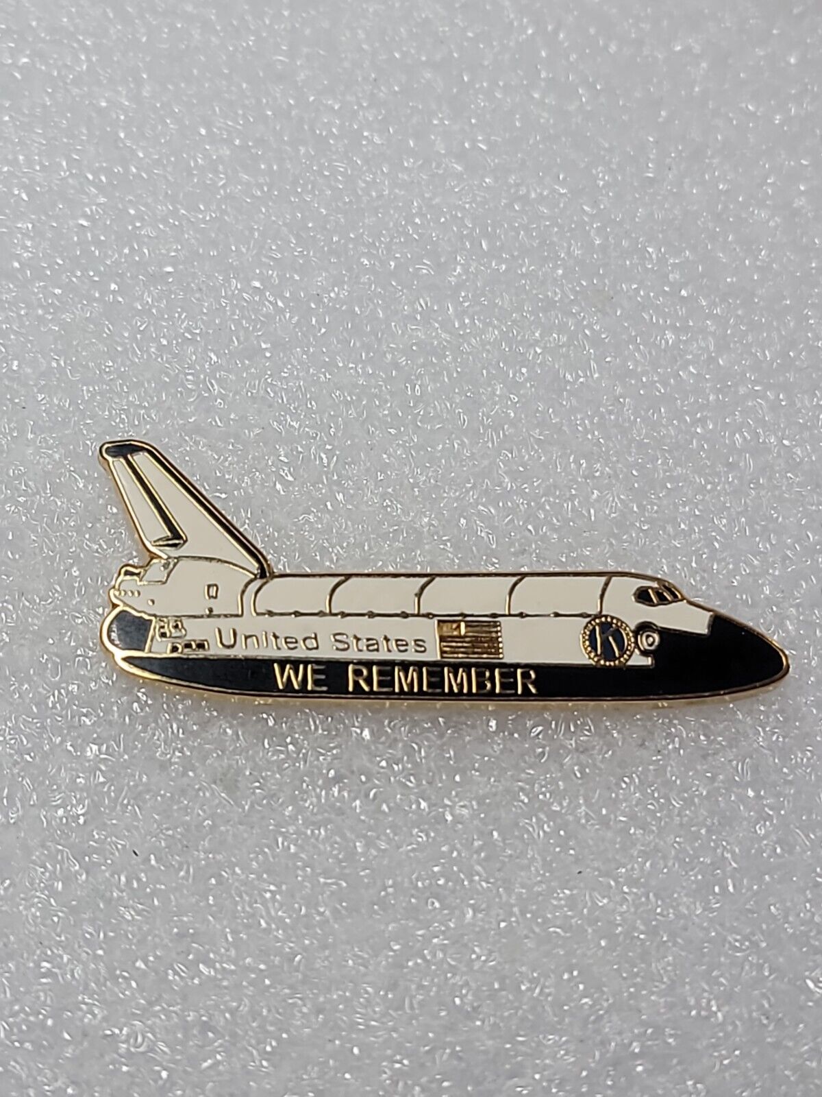 Kiwanis International United States We Remember Space Shuttle Enamel Lapel Pin
