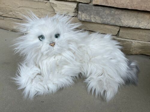 Vtg Yomiko Russ Persian Blue Eyed Cat White Fluffy Gray Tail Plush 18” Life Like